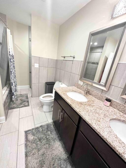 Willa Beautifully Renovated House 10 Mins From Downtown Chicago Zewnętrze zdjęcie